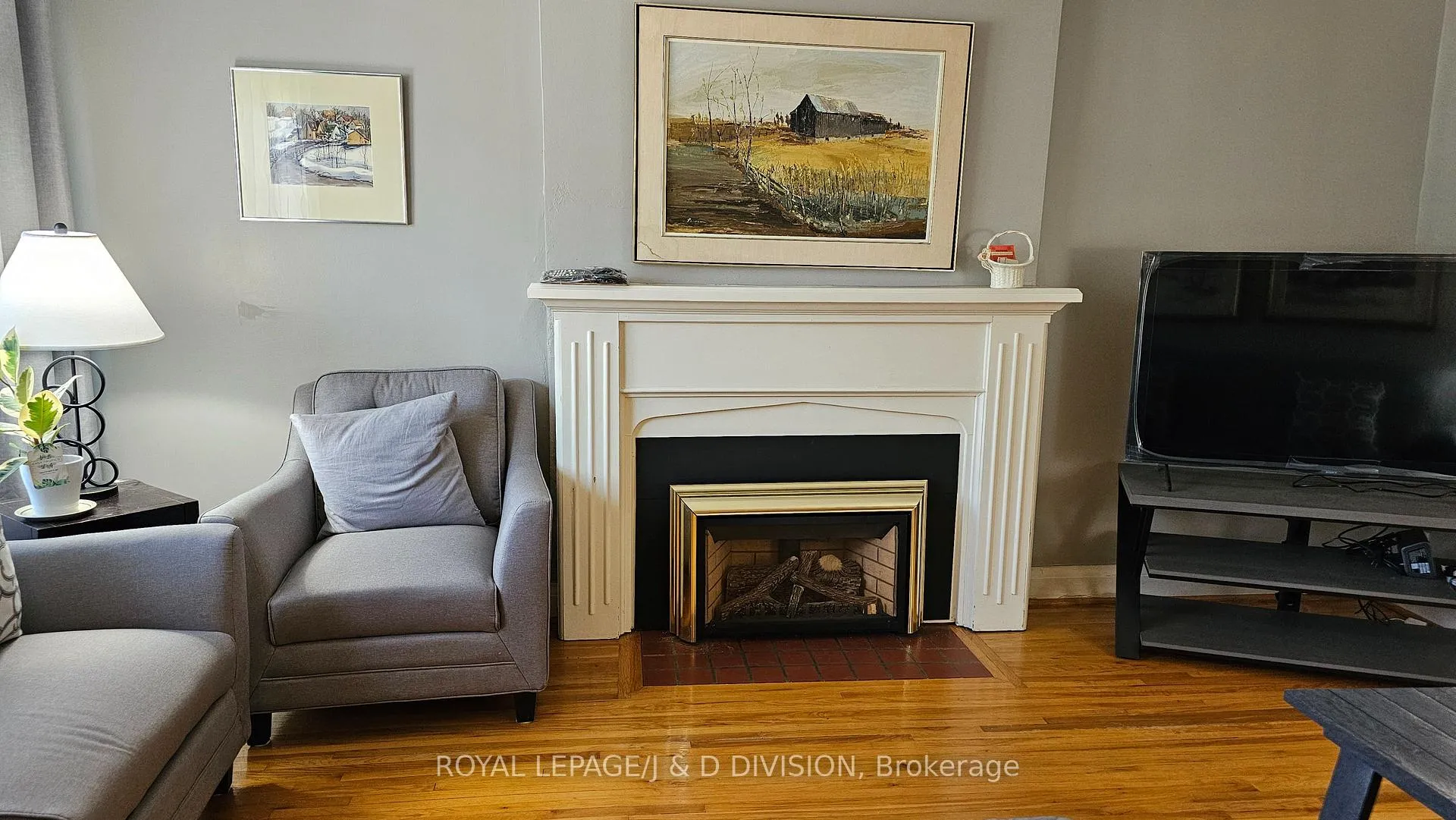Photo 3 of 607 Broadway Avenue, Toronto, Leaside — HOMEH