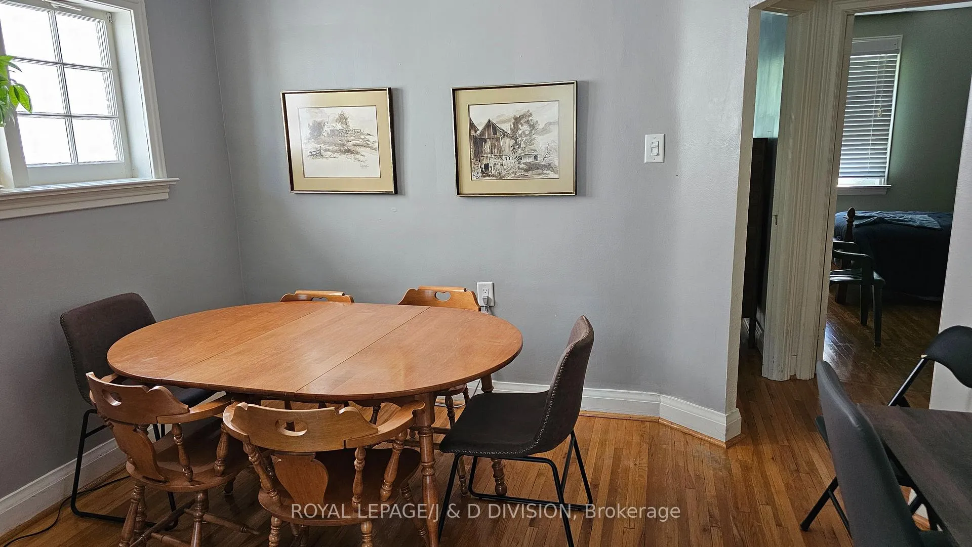 Photo 5 of 607 Broadway Avenue, Toronto, Leaside — HOMEH