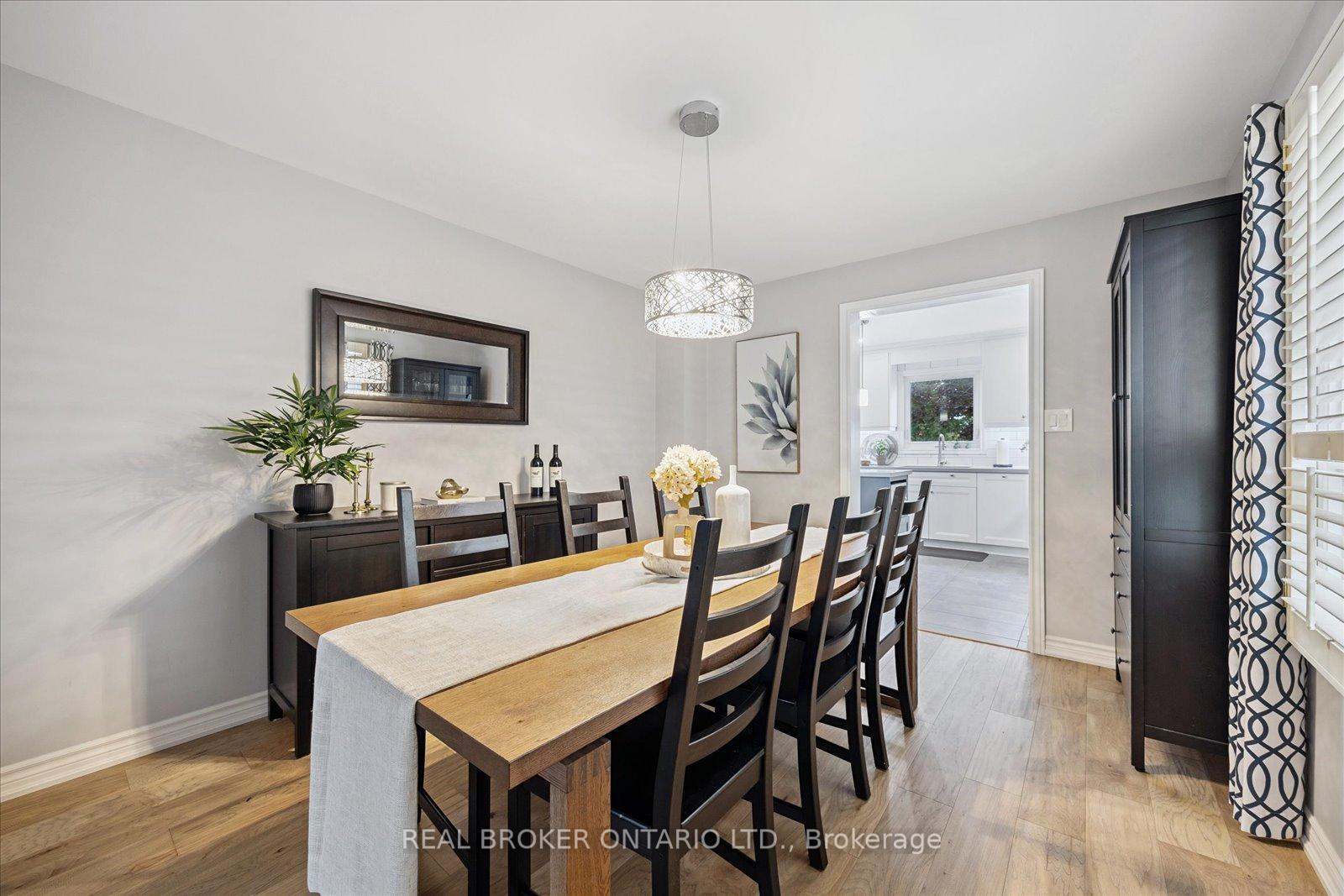 Photo 9 of 128 Robert Adams Drive, Clarington, Courtice — HOMEH