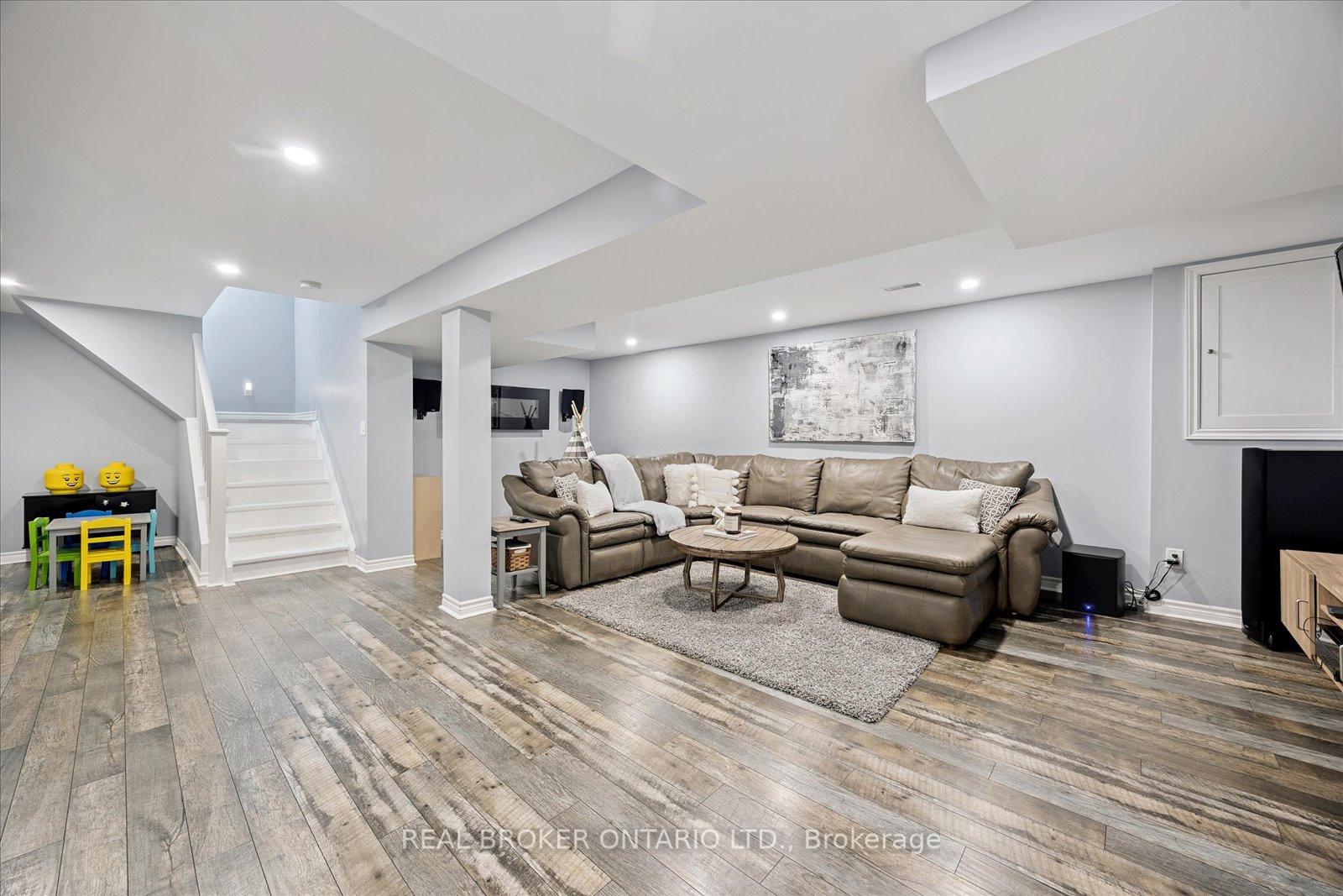Photo 38 of 128 Robert Adams Drive, Clarington, Courtice — HOMEH