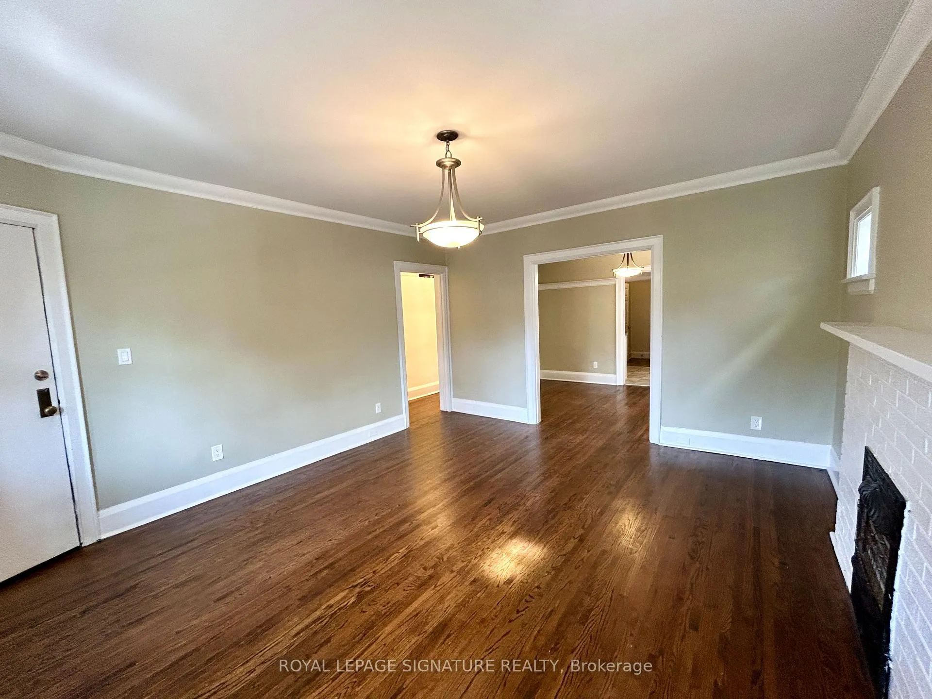 Photo 8 of Unit Main, 39 Scarboro Beach Boulevard, Toronto, The Beaches — HOMEH