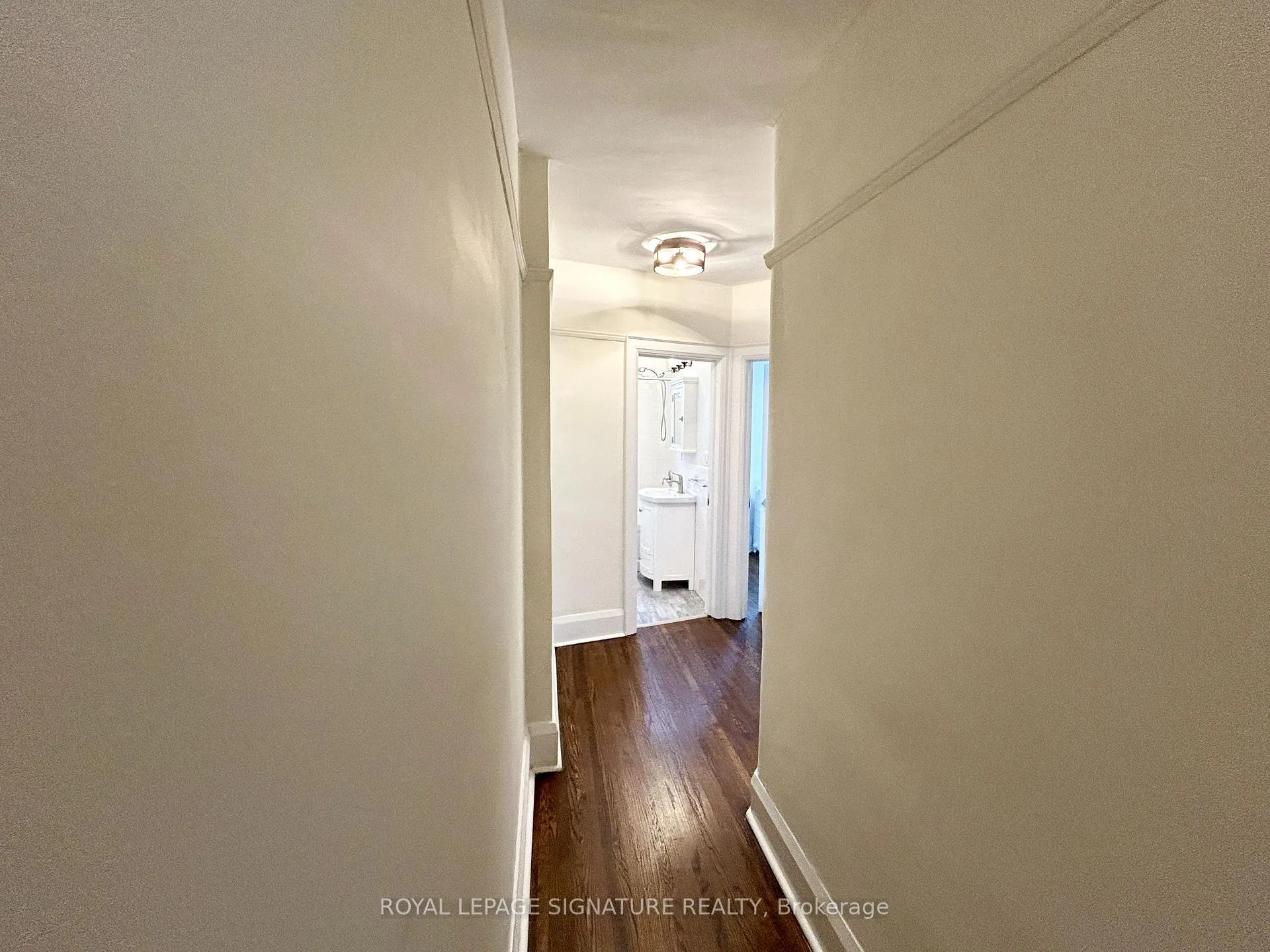 Photo 20 of Unit Main, 39 Scarboro Beach Boulevard, Toronto, The Beaches — HOMEH