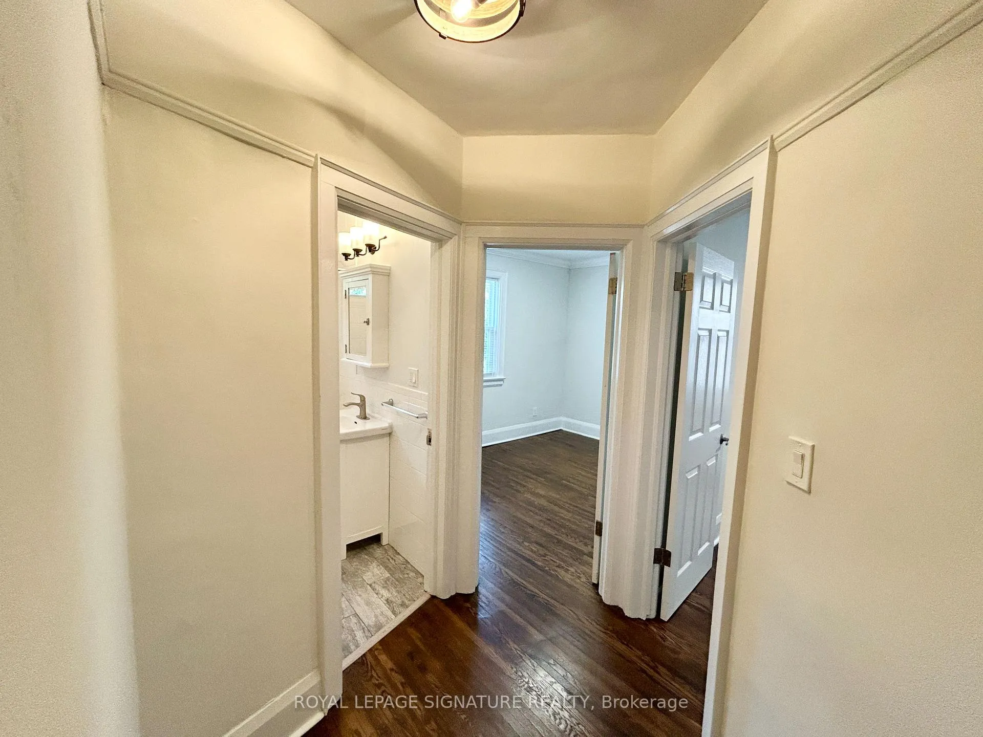 Photo 21 of Unit Main, 39 Scarboro Beach Boulevard, Toronto, The Beaches — HOMEH