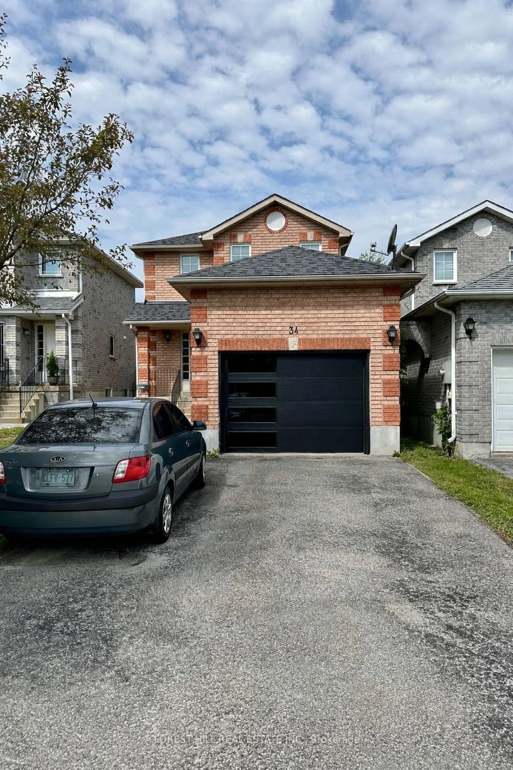 Front of Unit Lower, 34 Violet Street