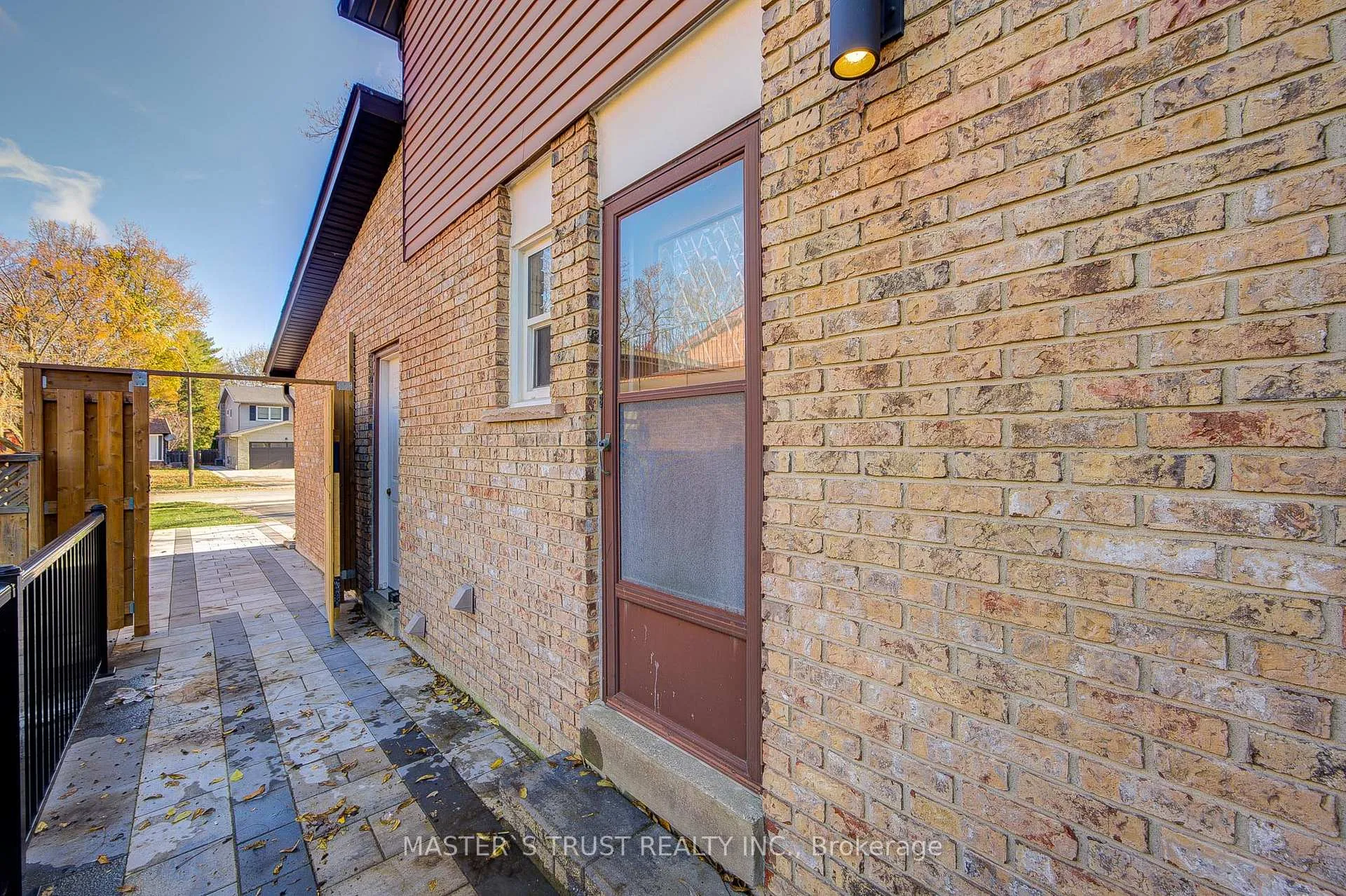 Photo 32 of 72 Rose Way, Markham, Markham Village — HOMEH