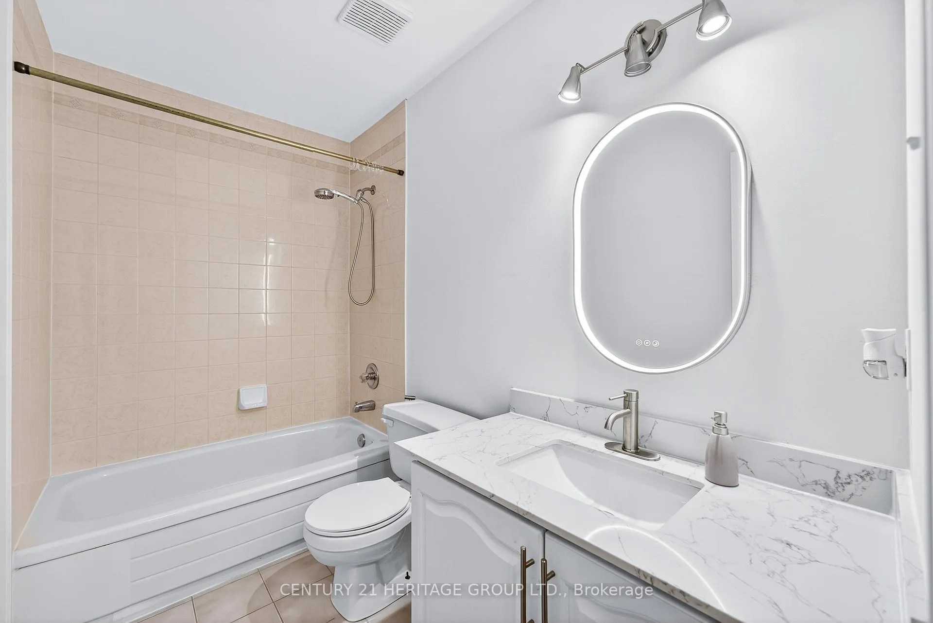 Photo 17 of 112 Sandfield Drive, Aurora, Aurora Highlands — HOMEH