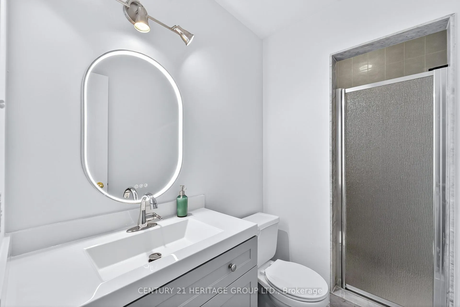 Photo 19 of 112 Sandfield Drive, Aurora, Aurora Highlands — HOMEH