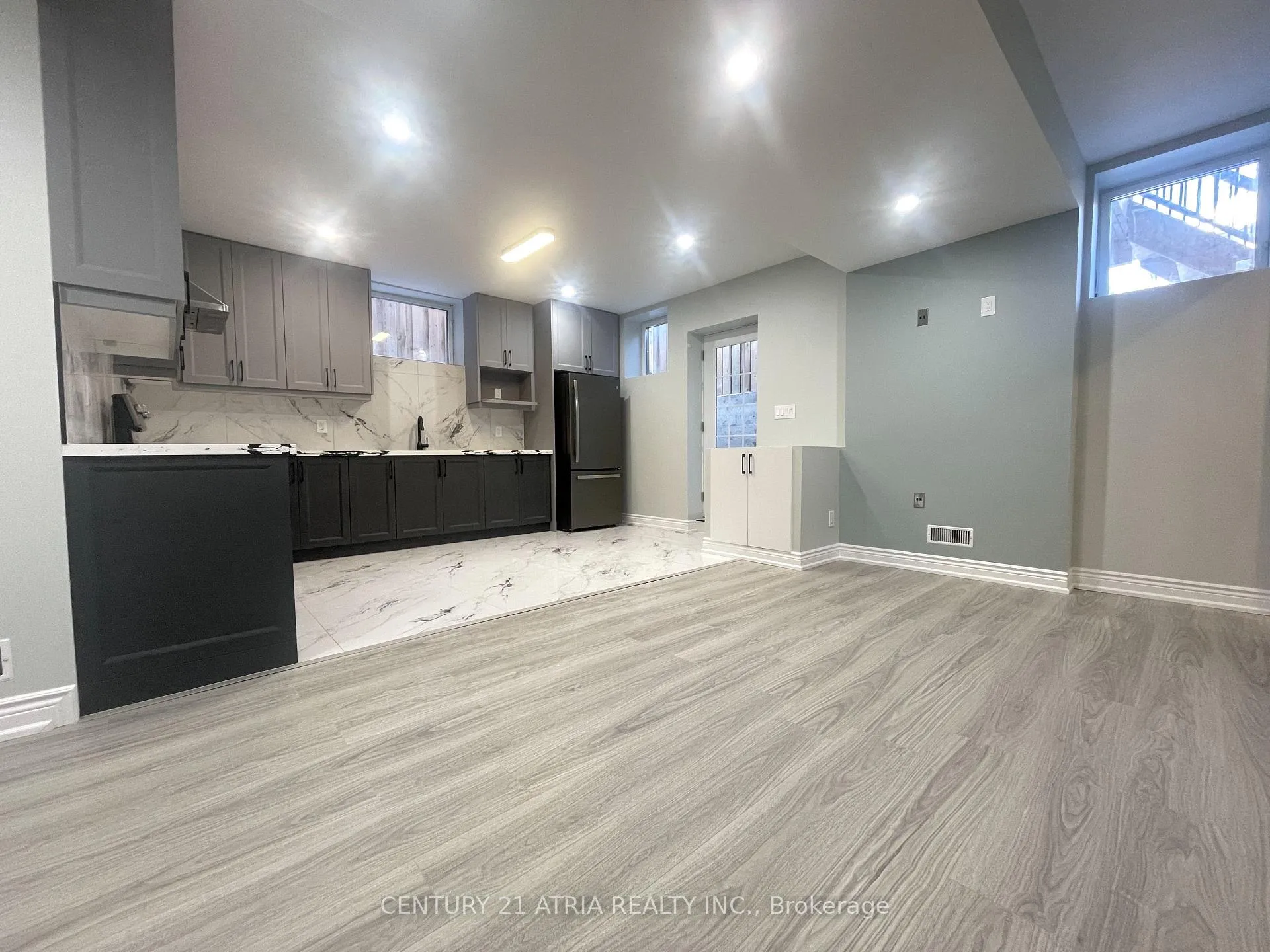 Photo 1 of Unit Bsmt, 30 Milliken Drive, Aurora, Rural Aurora — HOMEH
