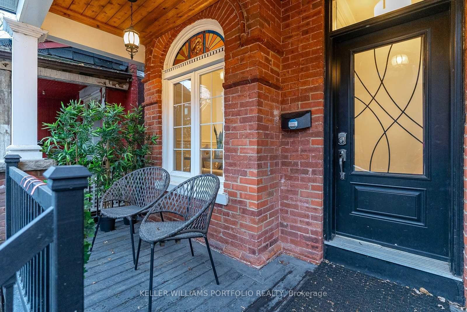 Photo 2 of 40 Grant Street, Toronto, South Riverdale — HOMEH