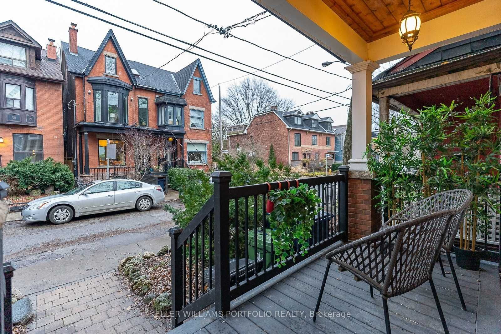 Photo 3 of 40 Grant Street, Toronto, South Riverdale — HOMEH