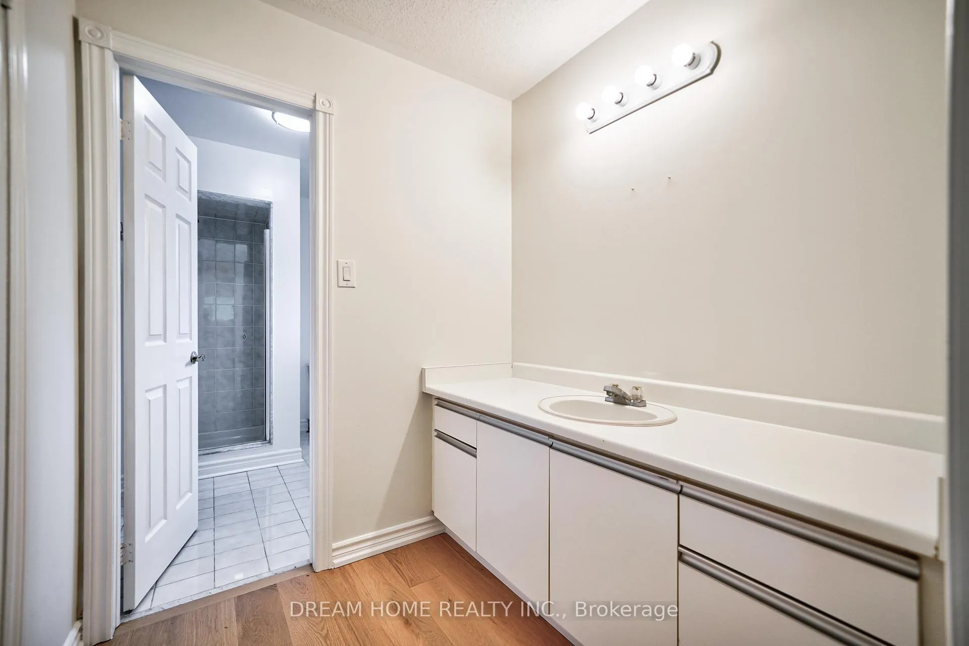 Photo 22 of 24 Muster Court, Markham, Buttonville — HOMEH