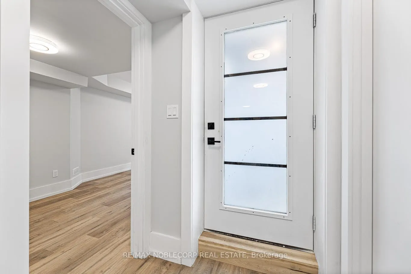 Front of Unit 4, 108 Enderby Road