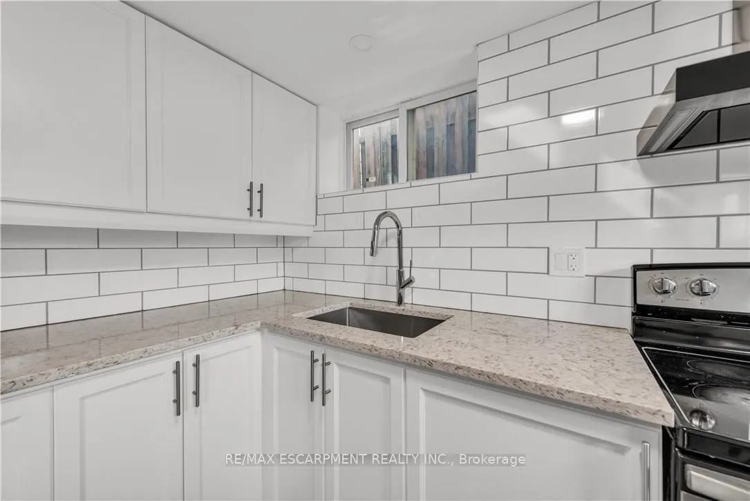 Photo 11 of Unit Lower, 143 Highridge Avenue, Hamilton, Riverdale — HOMEH