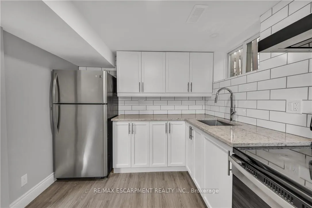 Photo 12 of Unit Lower, 143 Highridge Avenue, Hamilton, Riverdale — HOMEH