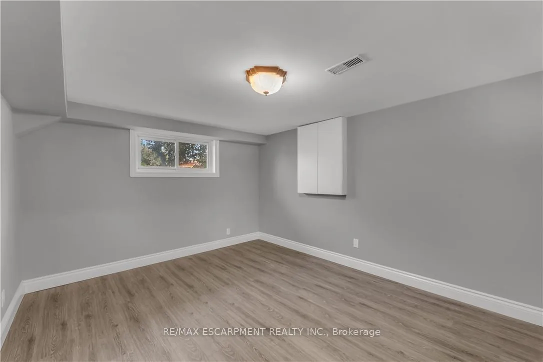 Photo 16 of Unit Lower, 143 Highridge Avenue, Hamilton, Riverdale — HOMEH