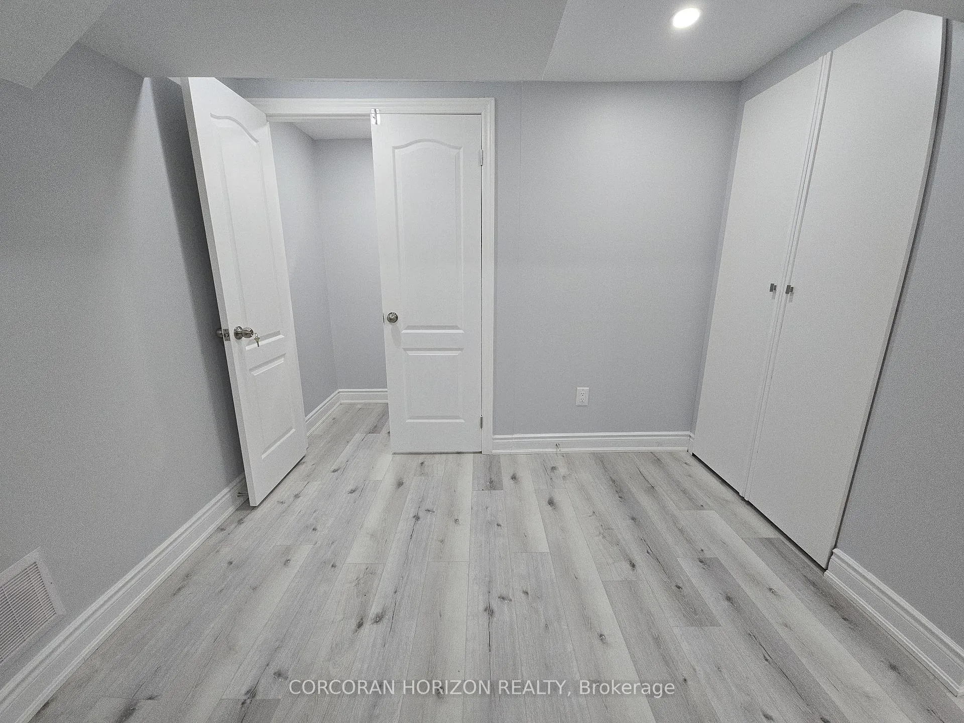 Photo 6 of Unit Lower, 117 Markwood Drive, Kitchener — HOMEH