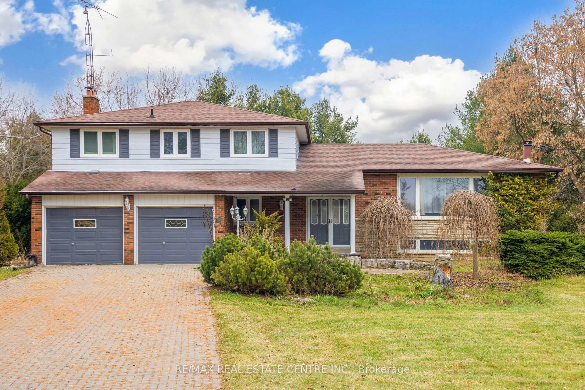 Photo 2 of 15095 Dixie Road, Caledon, Rural Caledon — HOMEH