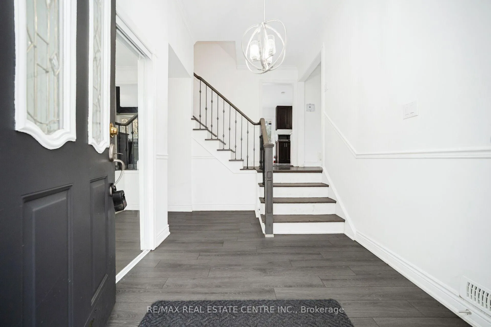 Photo 4 of 15095 Dixie Road, Caledon, Rural Caledon — HOMEH