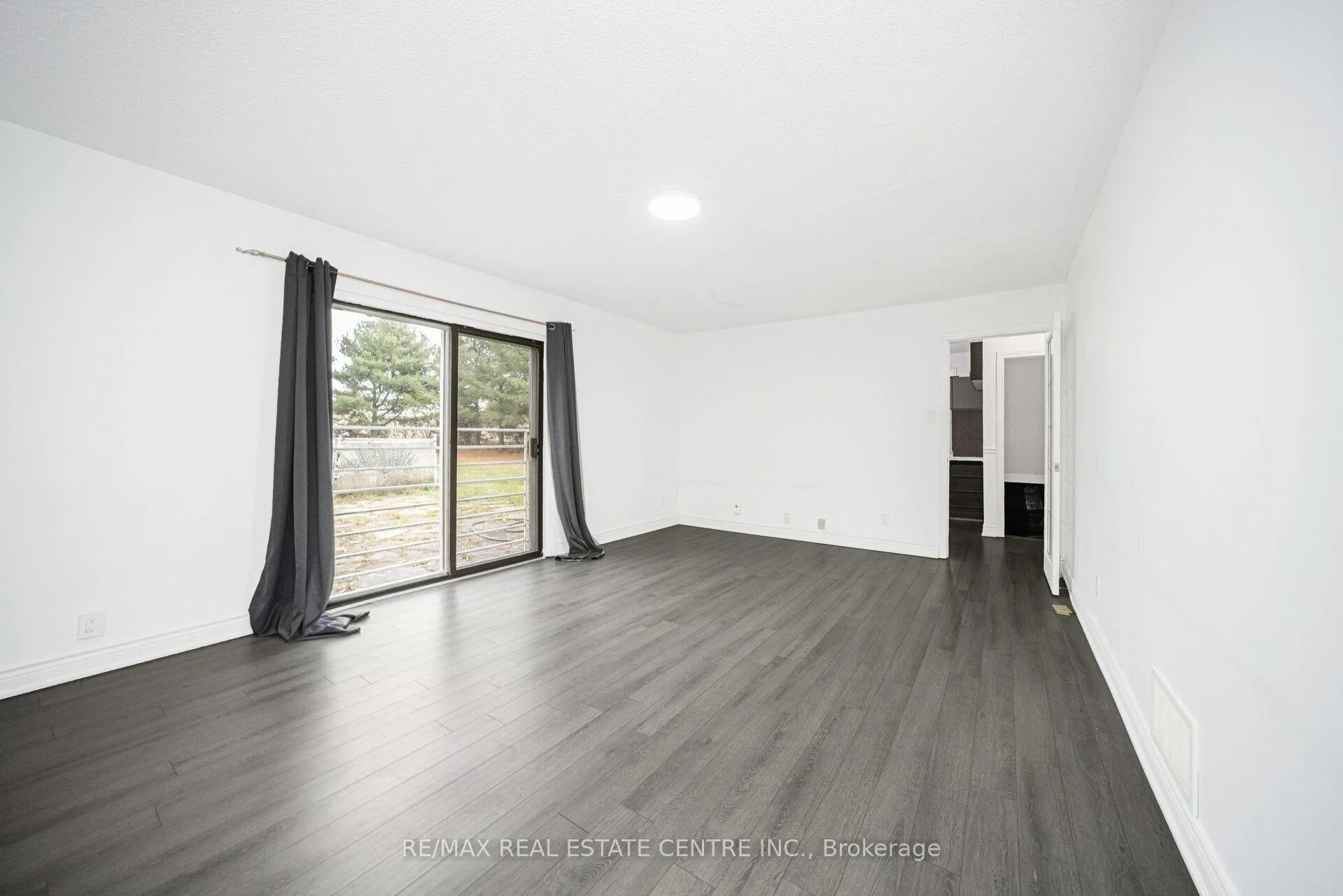 Photo 31 of 15095 Dixie Road, Caledon, Rural Caledon — HOMEH