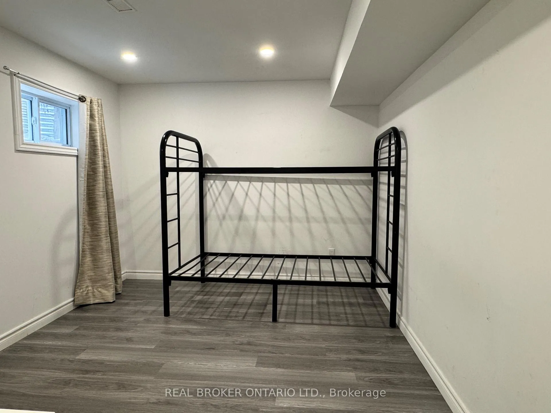 Photo 10 of Unit Basement, 119 Hertford Crescent, Markham, Milliken Mills East — HOMEH
