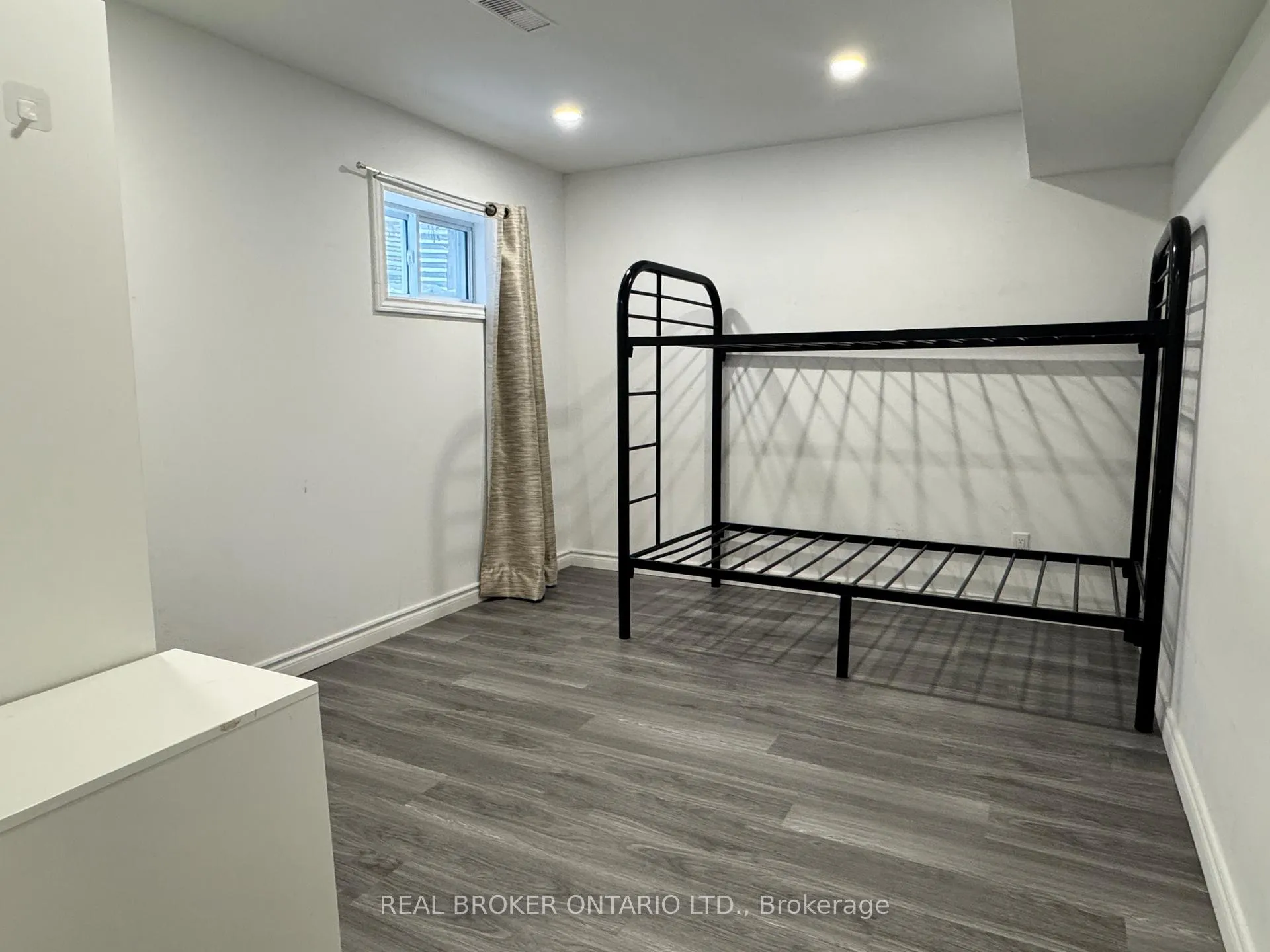 Photo 11 of Unit Basement, 119 Hertford Crescent, Markham, Milliken Mills East — HOMEH