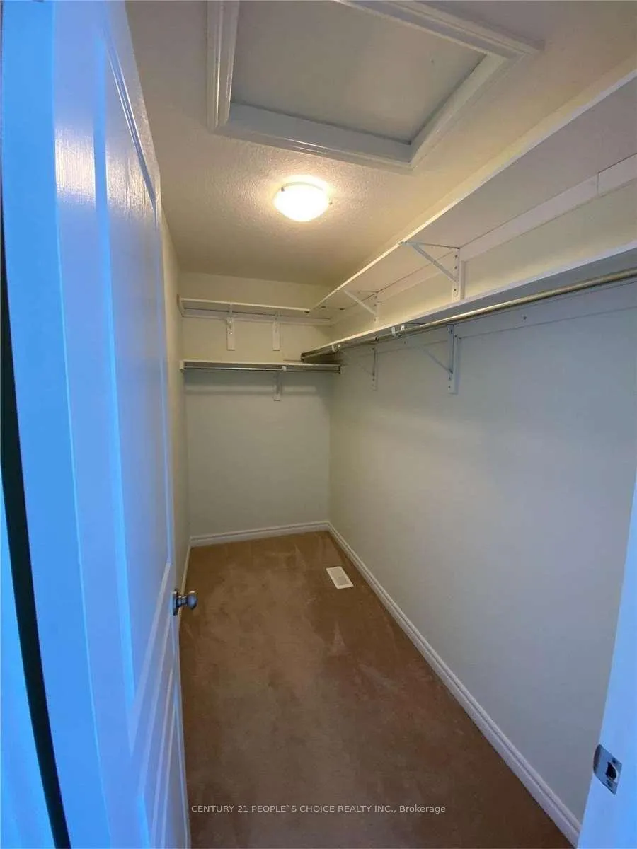 Photo 22 of 530 Isaiah Crescent, Kitchener, Larentian West — HOMEH