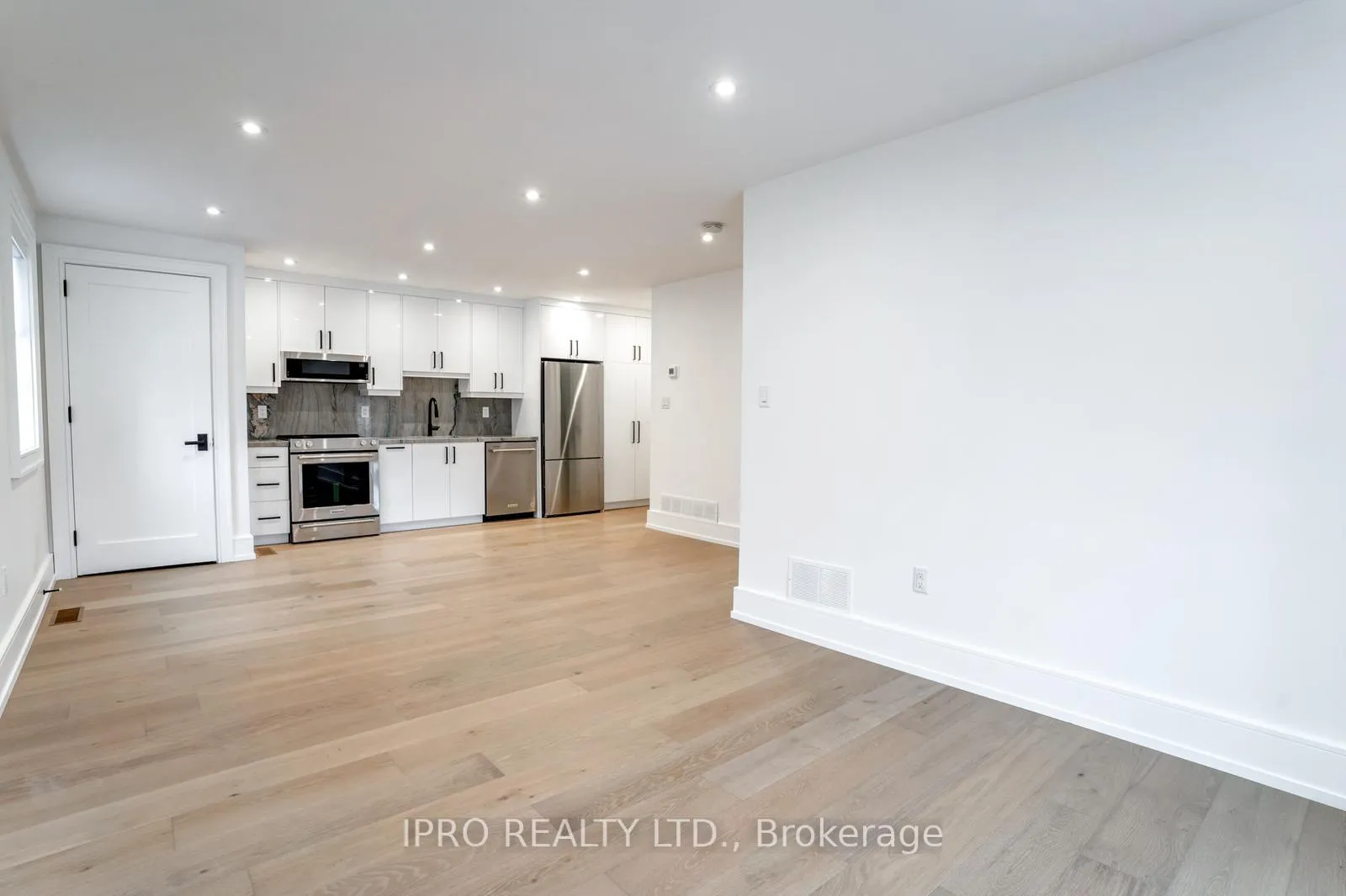 Photo 9 of Unit 1, 344 Donlands Avenue, Toronto, East York — HOMEH