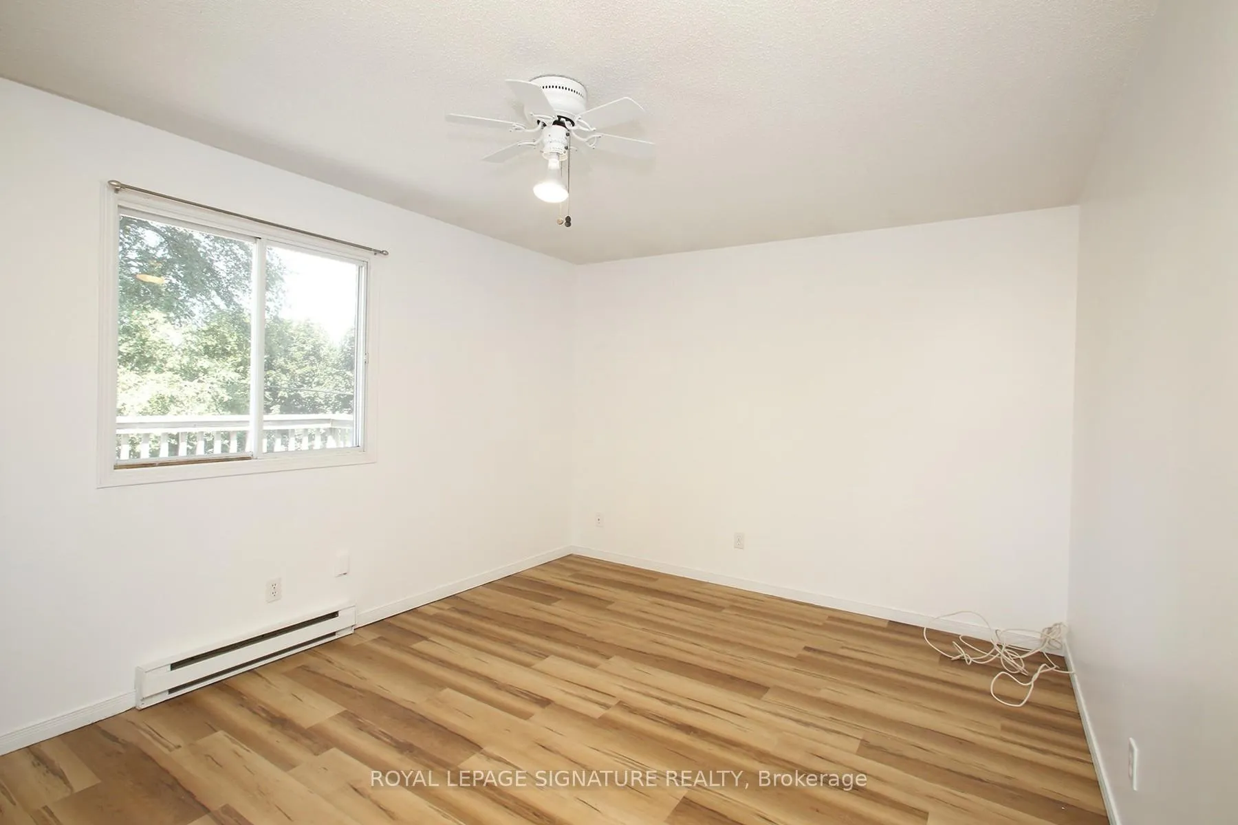 Photo 8 of Unit #4, 42 Tecumseh Avenue, Oshawa, Centennial — HOMEH