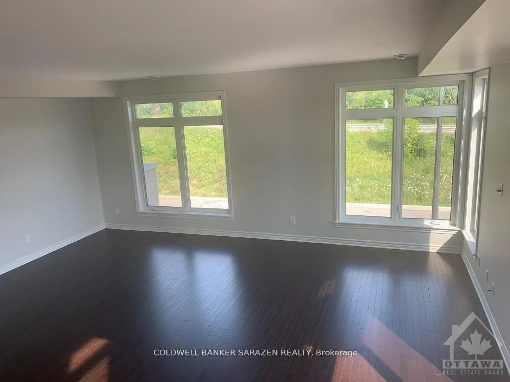 Photo 2 of 808 Cap Diamant Way, Ottawa, Camelot — HOMEH