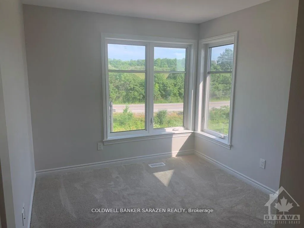 Photo 4 of 808 Cap Diamant Way, Ottawa, Camelot — HOMEH