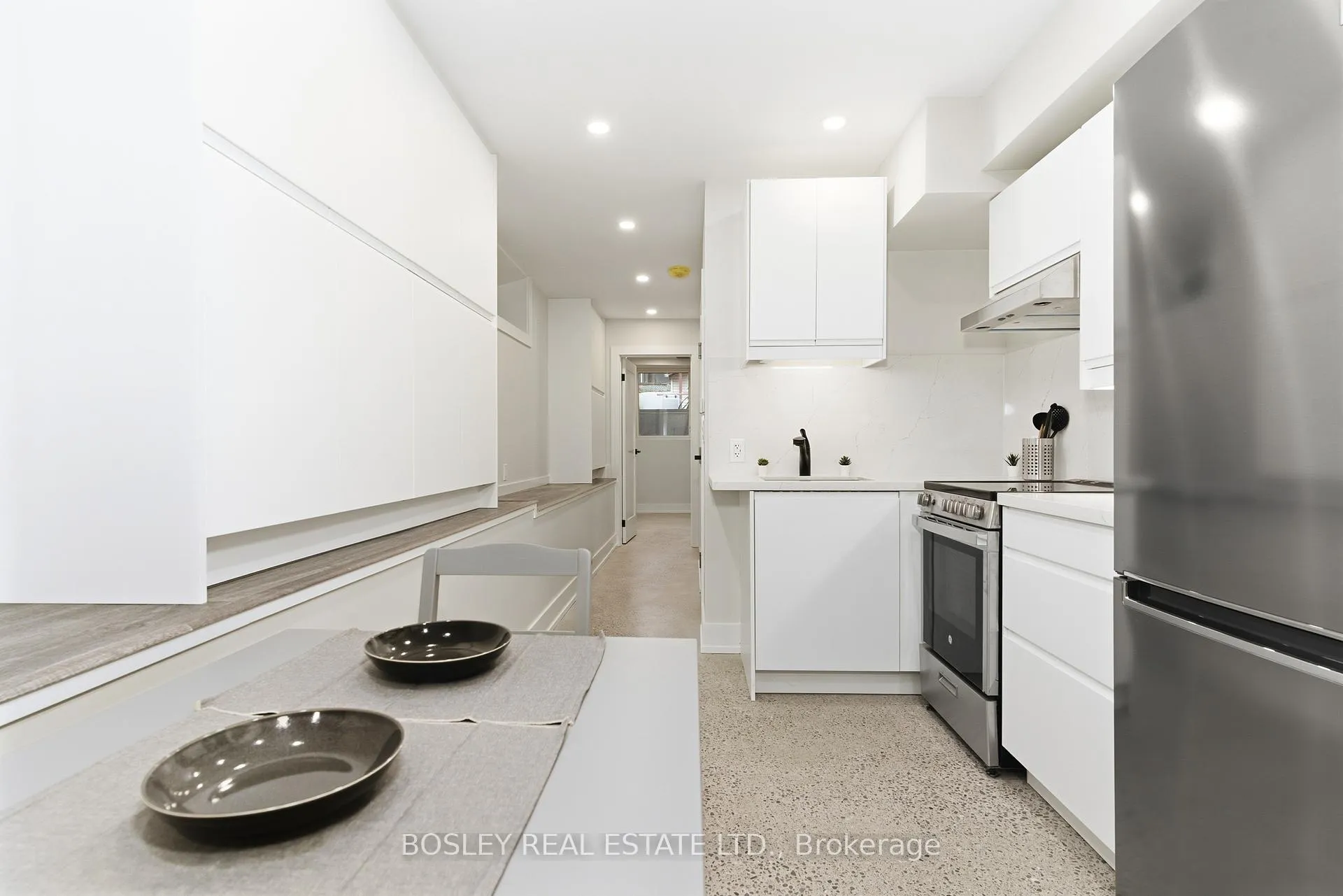 Photo 8 of Unit Unit # 2, 686 Rhodes Avenue, Toronto, Greenwood-Coxwell — HOMEH