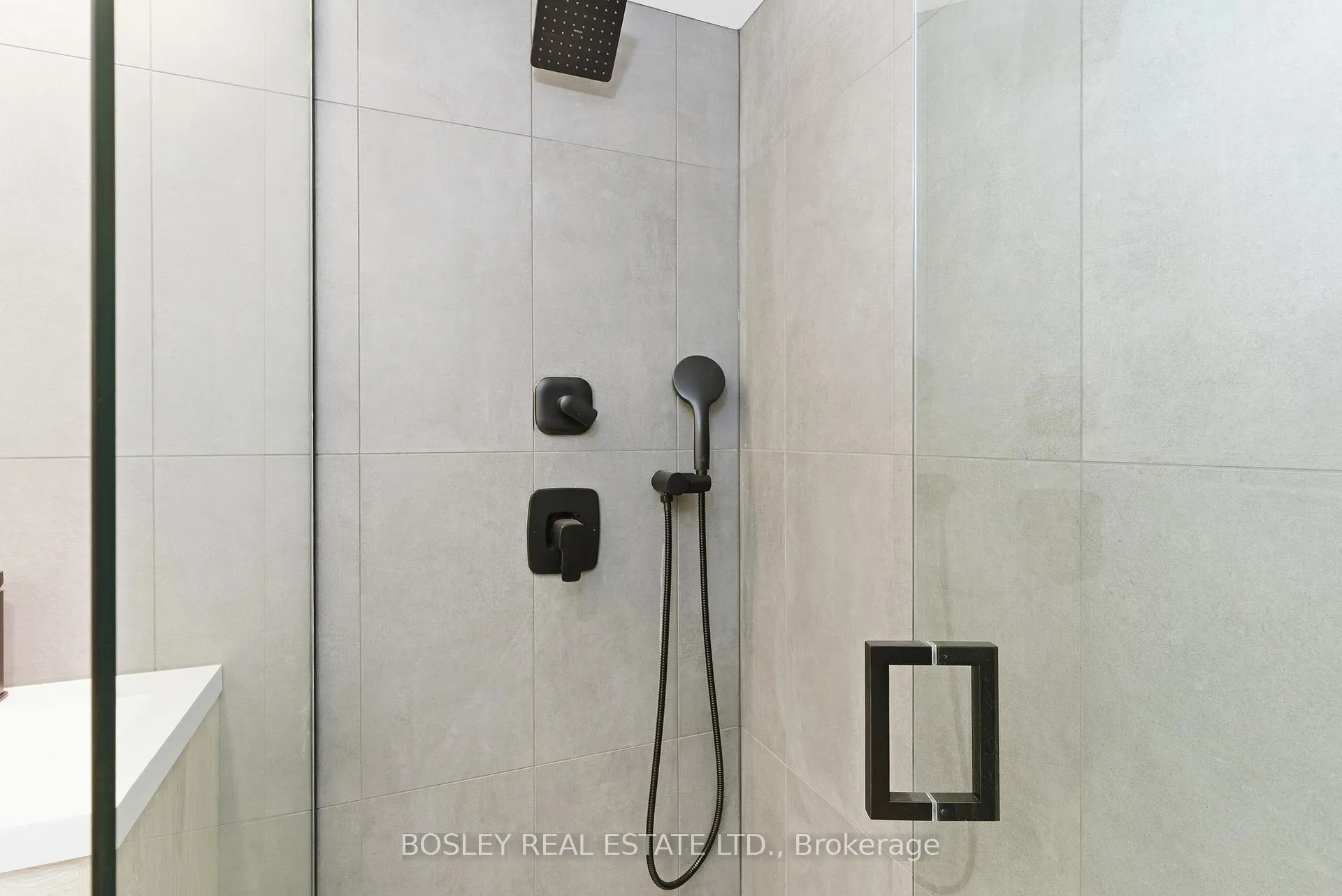 Photo 16 of Unit Unit # 2, 686 Rhodes Avenue, Toronto, Greenwood-Coxwell — HOMEH
