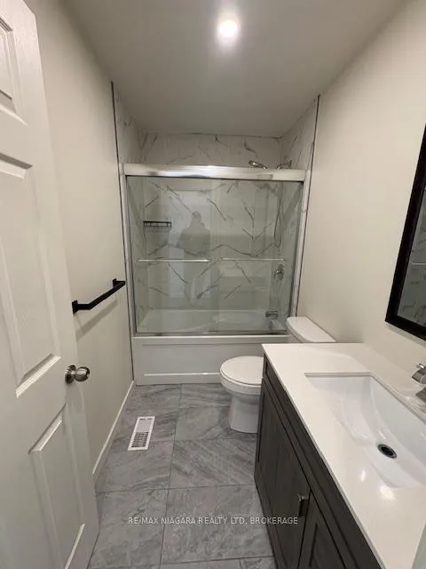 Photo 7 of Unit C, 1075 Ontario Road, Welland, Lincoln/Crowland — HOMEH