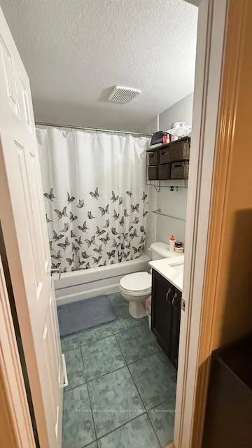 Photo 5 of 407 Westforest Trail, Kitchener, Highland West — HOMEH