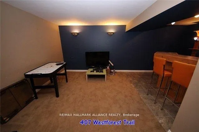 Photo 18 of 407 Westforest Trail, Kitchener, Highland West — HOMEH