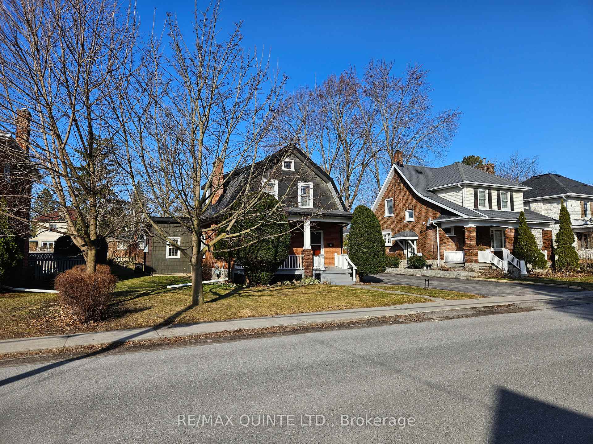 Photo 5 of 216 Foster Avenue, Belleville, Belleville Ward — HOMEH