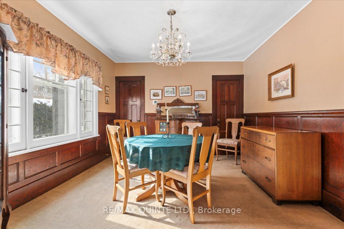 Photo 12 of 216 Foster Avenue, Belleville, Belleville Ward — HOMEH