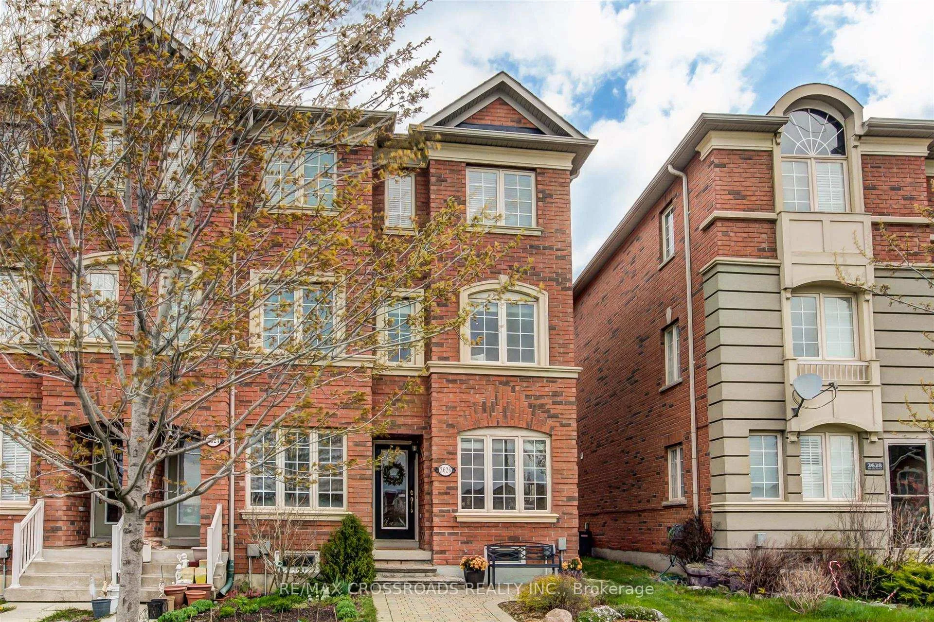 Photo 1 of 2626 Bur Oak Avenue, Markham, Cornell — HOMEH