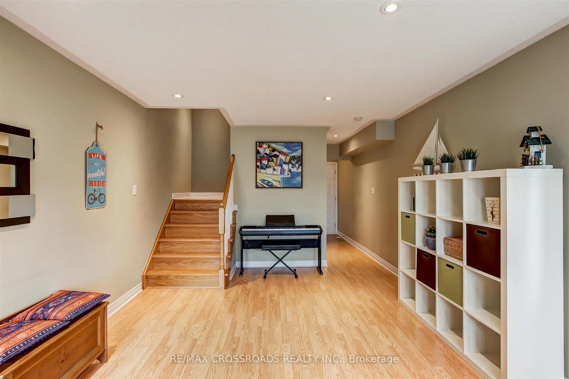 Photo 3 of 2626 Bur Oak Avenue, Markham, Cornell — HOMEH