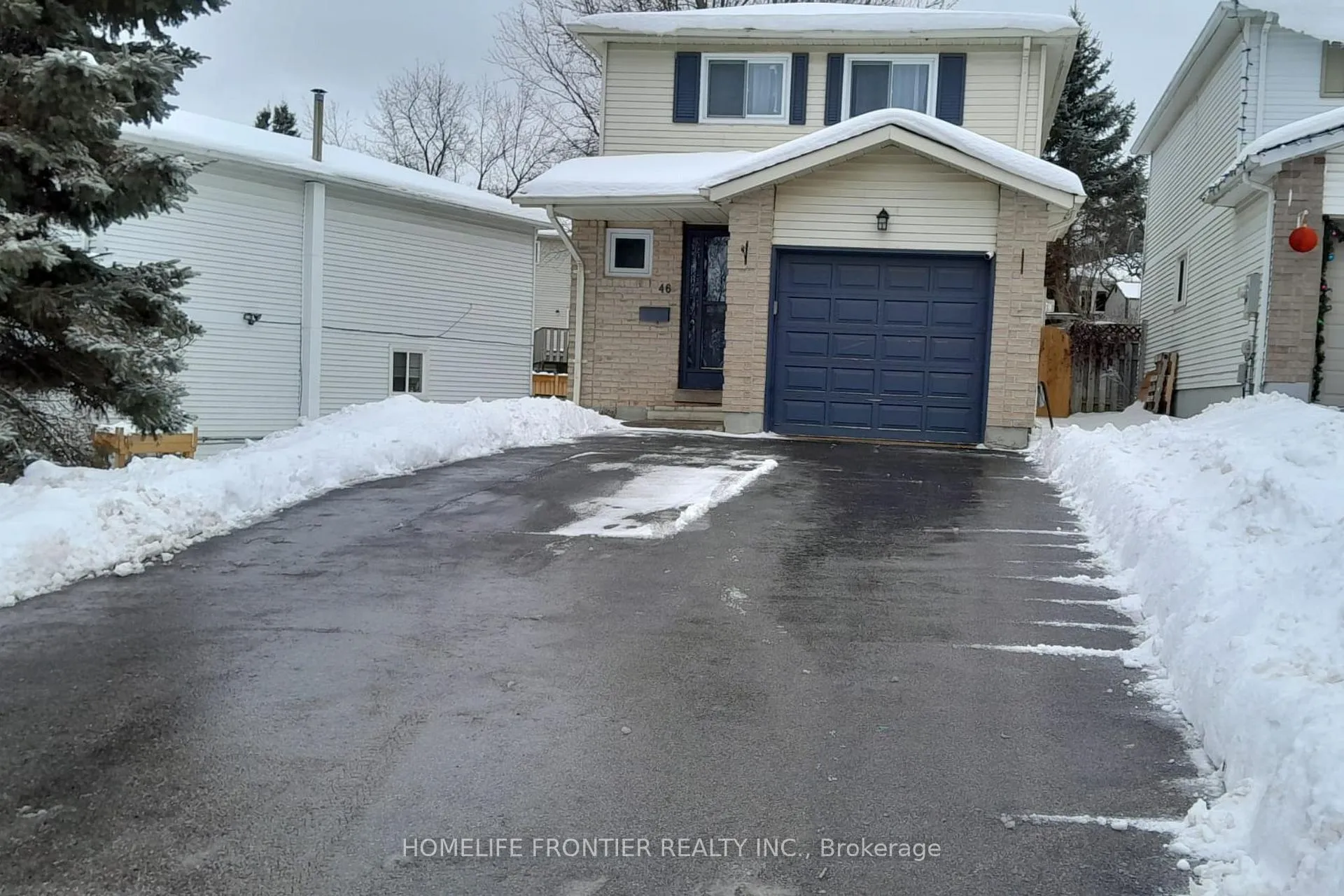 Photo 1 of 46 Hemingway Crescent, Barrie, Letitia Heights — HOMEH