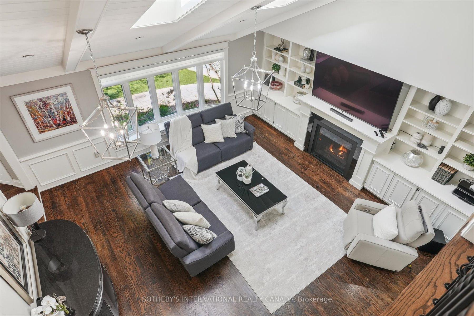 Photo 38 of 1662 Roundleaf Court, Burlington, Tyandaga — HOMEH