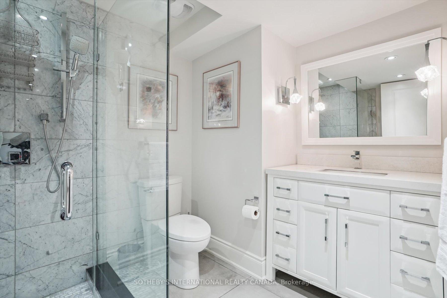 Photo 23 of 1662 Roundleaf Court, Burlington, Tyandaga — HOMEH