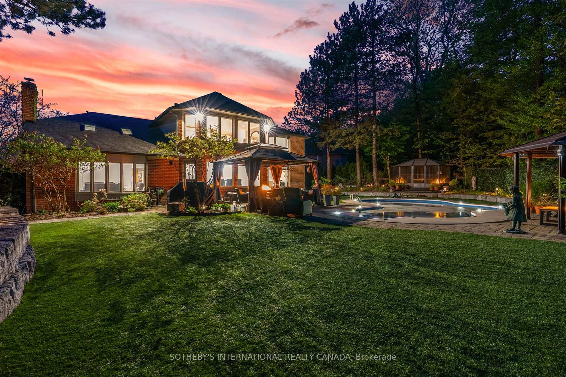 Photo 29 of 1662 Roundleaf Court, Burlington, Tyandaga — HOMEH