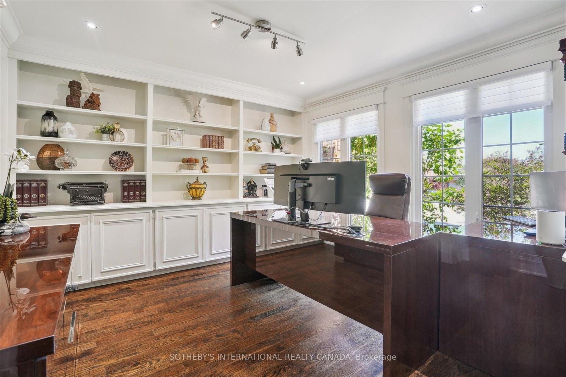 Photo 48 of 1662 Roundleaf Court, Burlington, Tyandaga — HOMEH