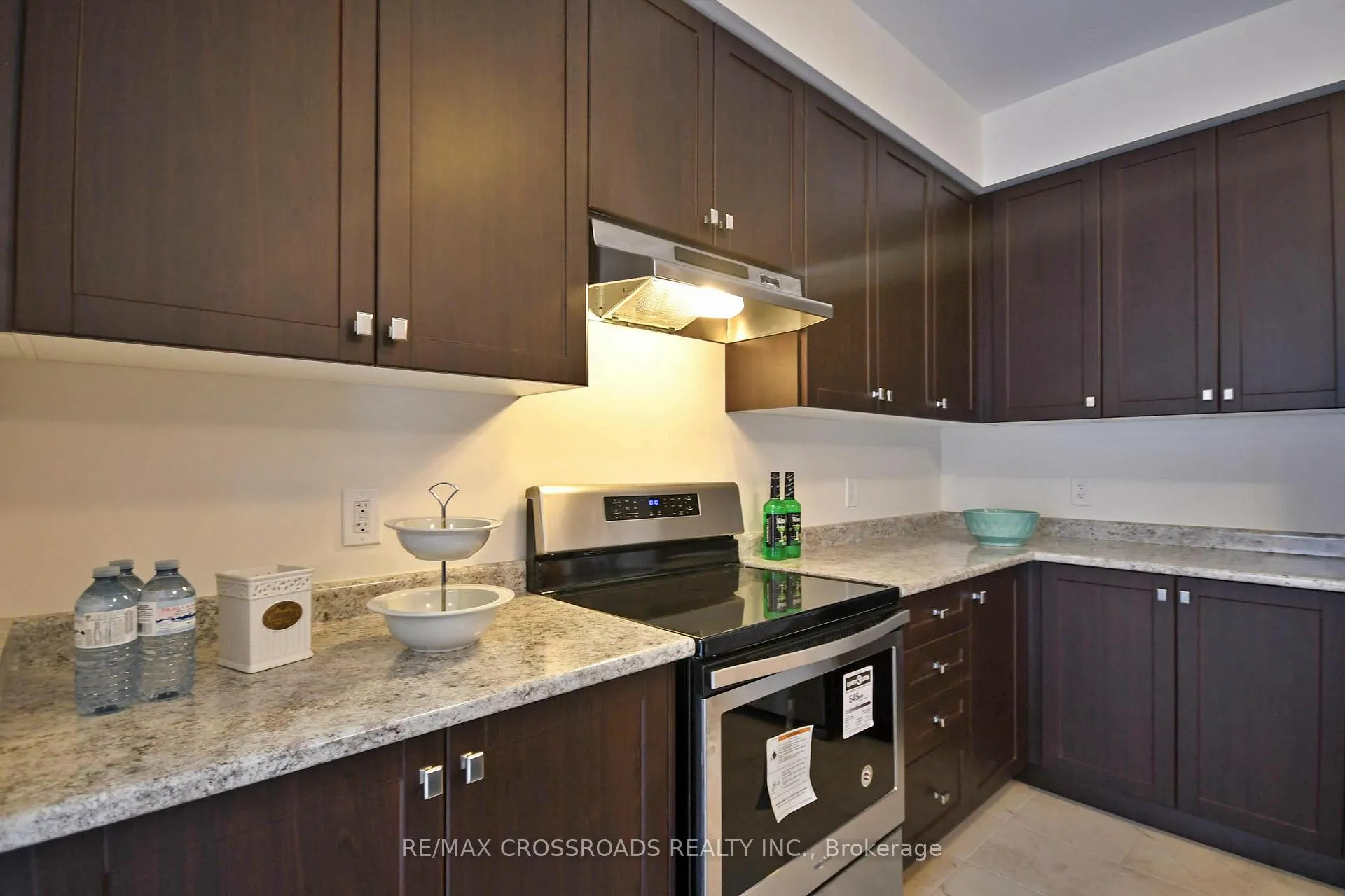 Photo 14 of 2370 Usman Road, Pickering, Brock Ridge — HOMEH
