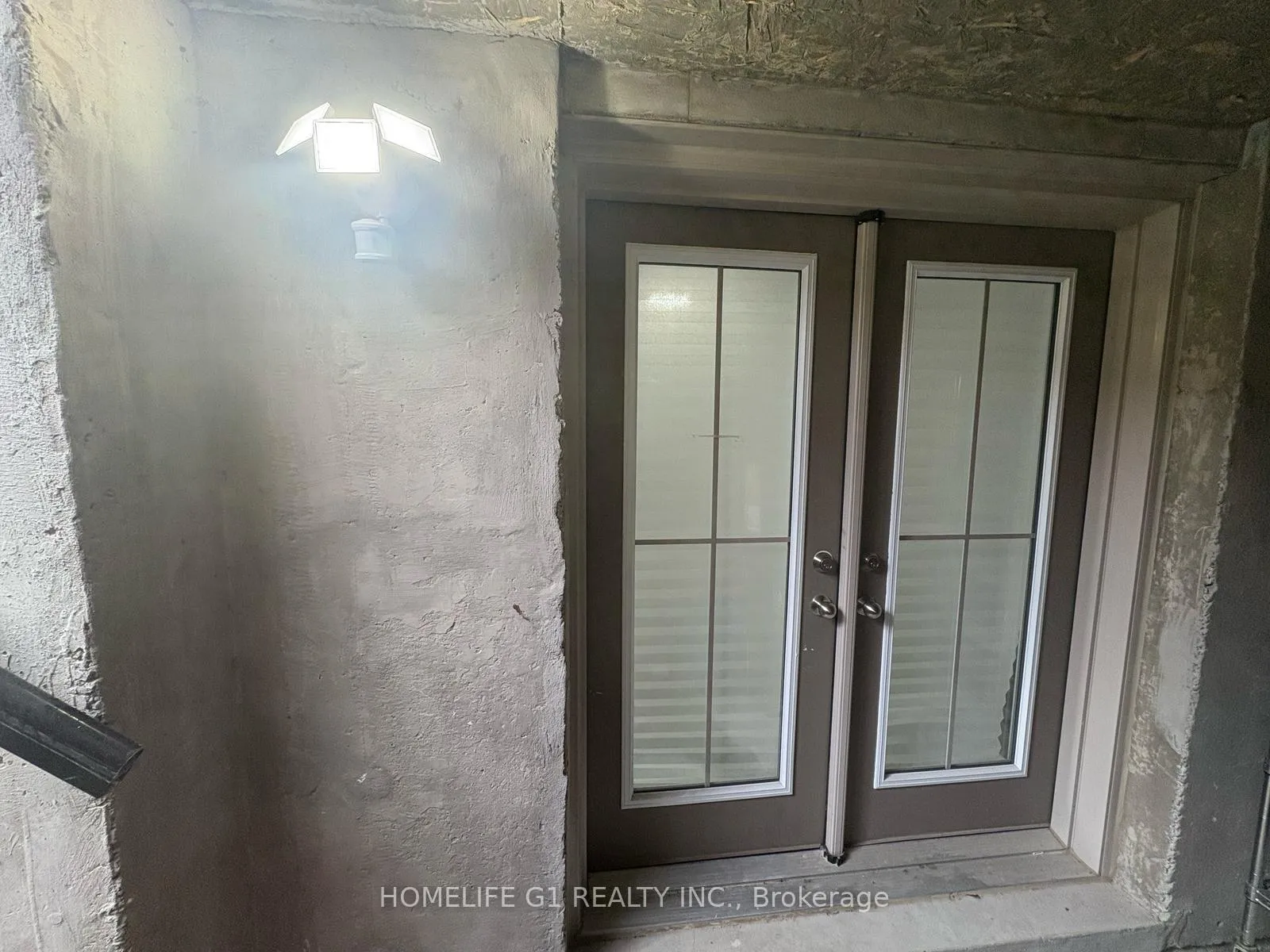 Photo 5 of 35 Soltys Drive, Whitby, Rural Whitby — HOMEH