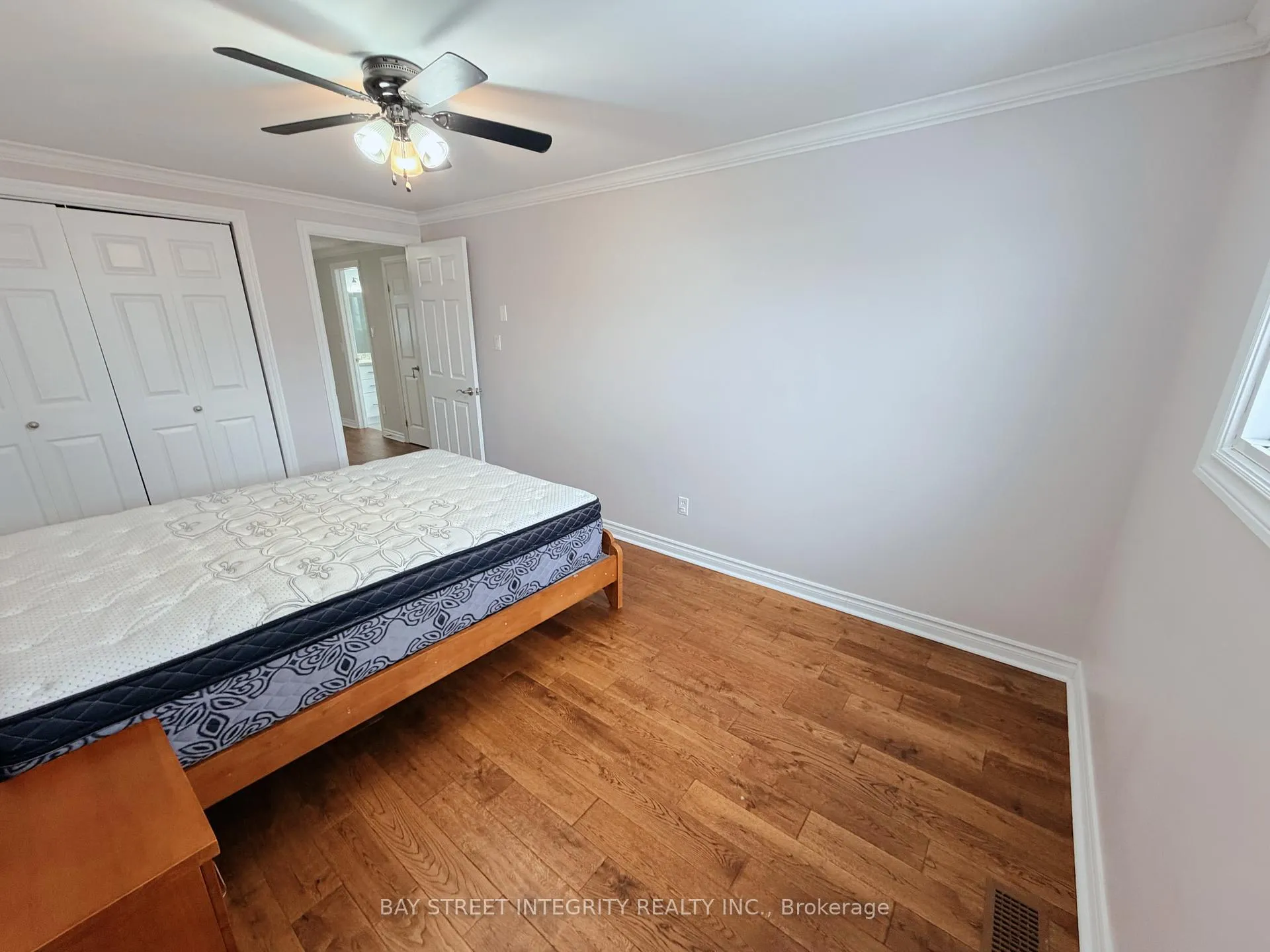 Photo 11 of 35 Raleigh Crescent, Markham, Markville — HOMEH