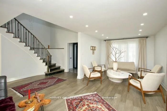 Photo 3 of 58 Lensmith Drive, Aurora, Aurora Highlands — HOMEH