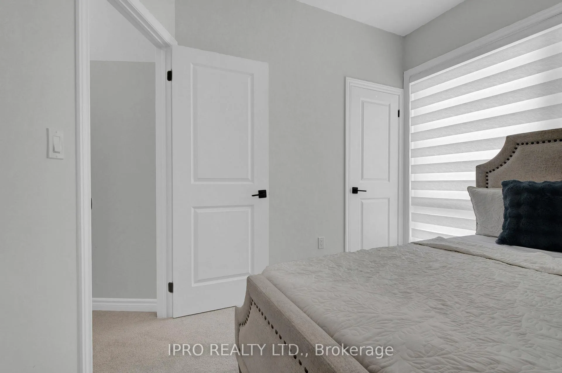 Photo 32 of 80 Inverary Crescent, Vaughan, Elder Mills — HOMEH