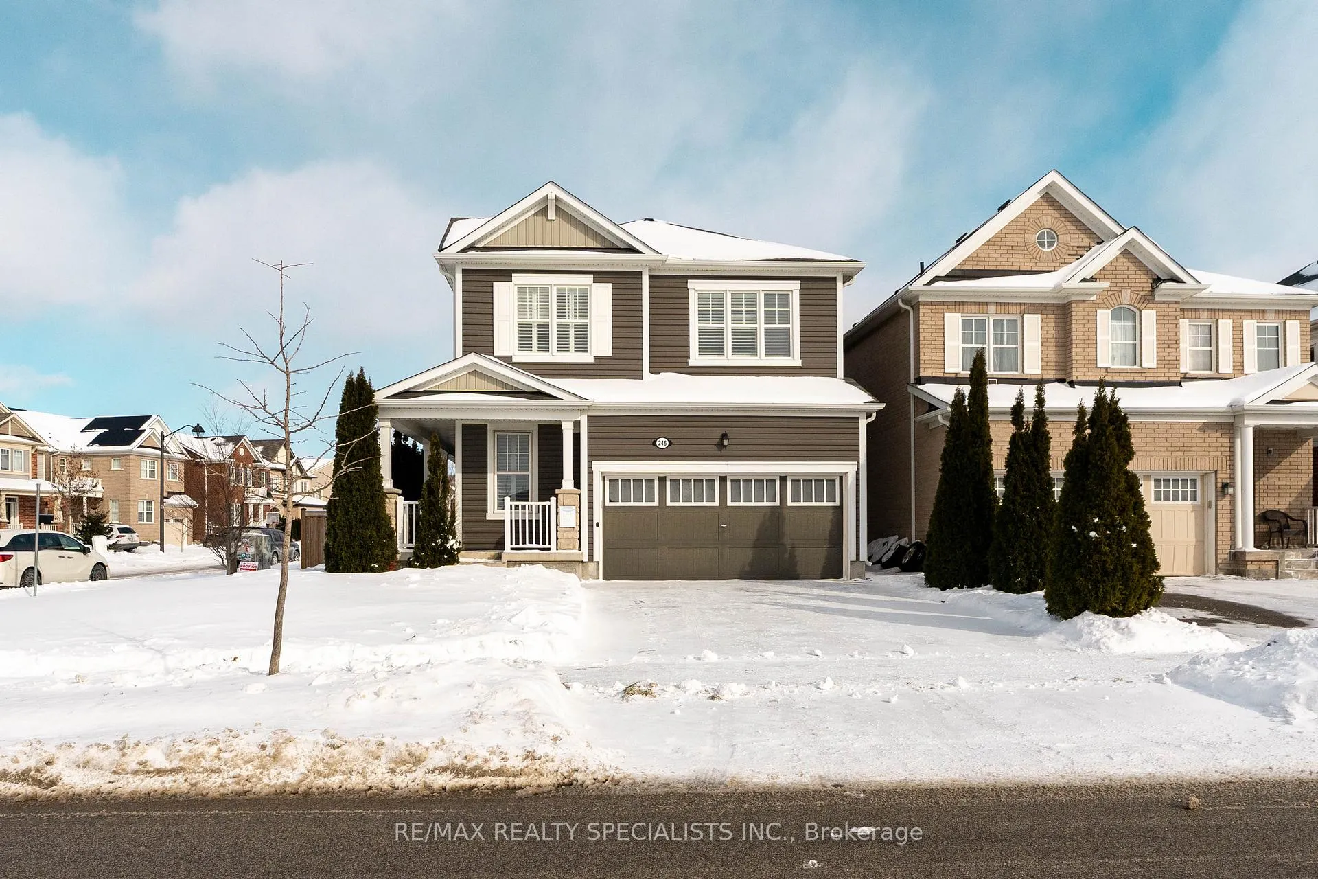 Photo 1 of 246 Spring Creek Drive, Hamilton, Waterdown — HOMEH